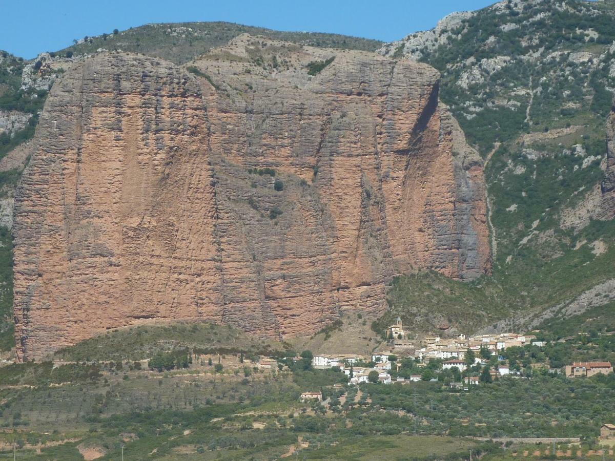 Natura Jordan Murillo de Gállego Exteriör bild